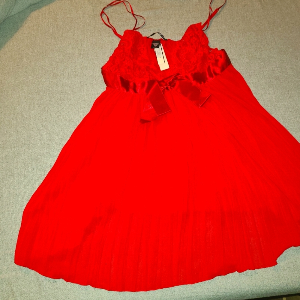 NWT Victoria Secret Babydoll